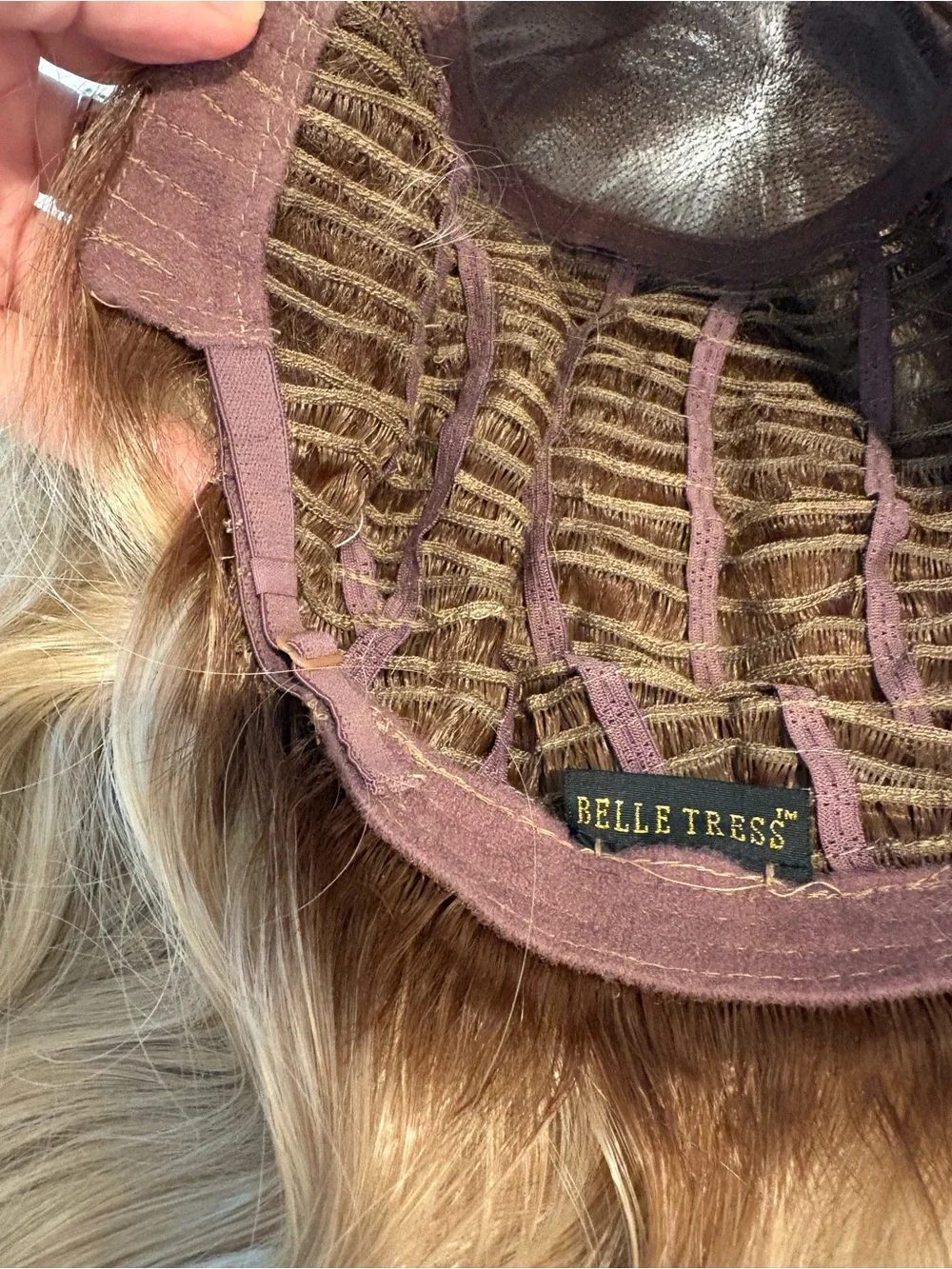 BELLE TRESS Biscotti Babe Blonde Rooted Heat Friendly Synthetic Wavy Wig.